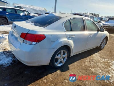 Trzecie zdjęcie samochodu z tyłu: 2014 SUBARU LEGACY 2.5I VIN:4S3BMBA6XE3032892 - miniatura