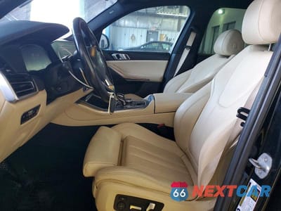 Zdjęcie 7 z 11 samochodu: 2019 BMW X5 XDRIVE40I VIN:5UXCR6C56KLL02938 - miniatura