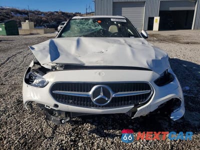 Piąte zdjęcie samochodu w środku: 2025 MERCEDES-BENZ C 300 4MATIC VIN:W1KAF4HB3SR282090 - miniatura