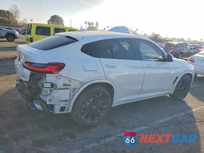 Trzecie zdjęcie samochodu z tyłu: 2024 BMW X4 XDRIVE30I VIN:5UX33DT09R9V07767 - miniatura