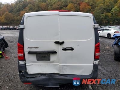 Zdjęcie 6 z 13 samochodu: 2016 MERCEDES-BENZ METRIS VIN:WD3PG2EA6G3095903 - miniatura