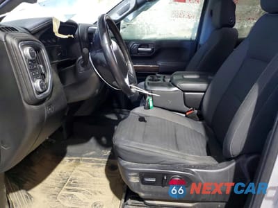 Zdjęcie 7 z 12 samochodu: 2021 GMC SIERRA K1500 SLE VIN:1GTR9BED7MZ180955 - miniatura