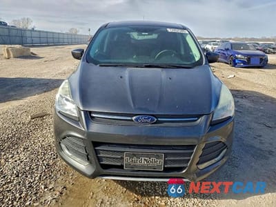 Piąte zdjęcie samochodu w środku: 2015 FORD ESCAPE SE VIN:1FMCU0GX5FUB94011 - miniatura