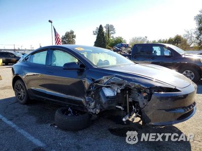 Czwarte zdjęcie samochodu z boku: 2025 TESLA MODEL 3 VIN:5YJ3E1EA4SF072037 - miniatura