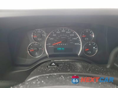 Zdjęcie 9 z 12 samochodu: 2025 CHEV EXPRESS G2500 VIN:1GCWGAFP0S1236158 - miniatura