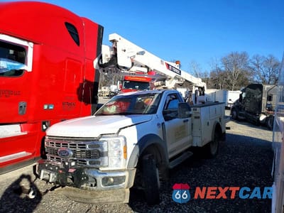 Drugie zdjęcie samochodu z przodu: 2024 FORD F550 SUPER DUTY VIN:1FDUF5HT9RDA06733 - miniatura