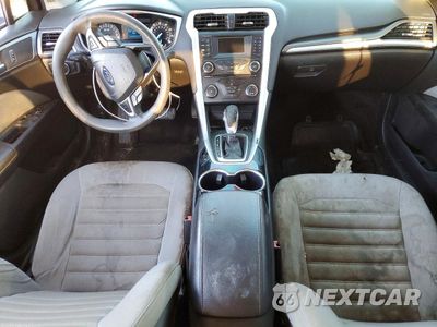 Zdjęcie 8 z 12 samochodu: 2014 FORD FUSION S VIN:1FA6P0G77E5393696 - miniatura