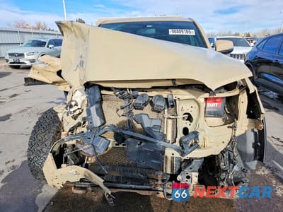 Piąte zdjęcie samochodu w środku: 2016 TOYOTA TACOMA TRD OFF-ROAD VIN:5TFCZ5ANXGX023359 - miniatura
