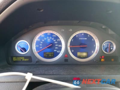 Zdjęcie 9 z 11 samochodu: 2011 VOLVO XC90 R DESIGN VIN:YV4952CF1B1592068 - miniatura