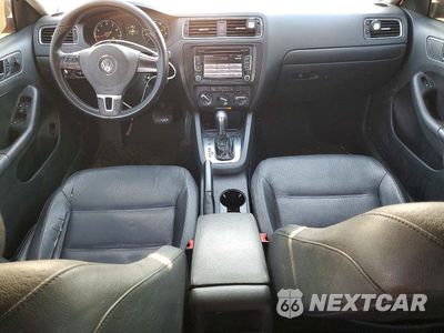 Zdjęcie 8 z 11 samochodu: 2012 VOLKSWAGEN JETTA SE VIN:3VWDP7AJ7CM374990 - miniatura