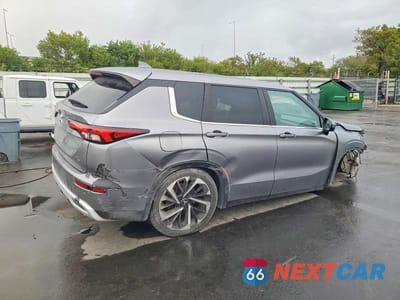 Trzecie zdjęcie samochodu z tyłu: 2022 MITSUBISHI OUTLANDER SE VIN:JA4J3UA84NZ024158 - miniatura