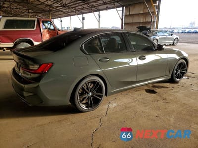 Trzecie zdjęcie samochodu z tyłu: 2020 BMW M340I VIN:WBA5U7C09LFH97025 - miniatura