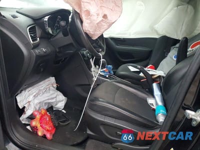 Zdjęcie 7 z 13 samochodu: 2019 CHEVROLET TRAX 1LT VIN:3GNCJLSB4KL265088 - miniatura