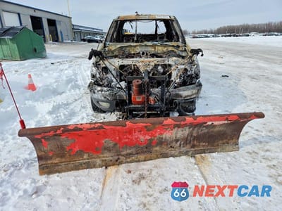 Piąte zdjęcie samochodu w środku: 2002 FORD F150 SUPERCREW VIN:1FTRW08602KB47764 - miniatura
