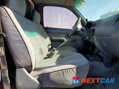 Zdjęcie 10 z 12 samochodu: 1998 TOYOTA TACOMA BASE VIN:4TANL42N3WZ079595 - miniatura