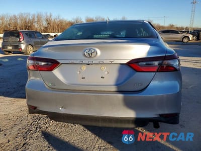 Zdjęcie 6 z 12 samochodu: 2023 TOYOTA CAMRY LE VIN:4T1C11AK1PU186839 - miniatura
