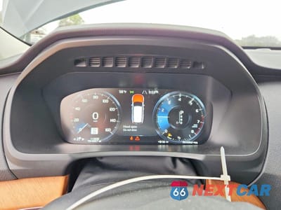 Zdjęcie 9 z 14 samochodu: 2021 VOLVO XC90 T6 MOMENTUM VIN:YV4A22PK1M1771050 - miniatura