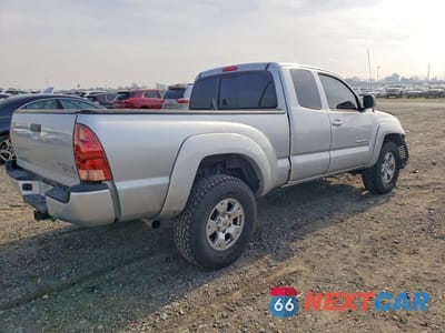 Trzecie zdjęcie samochodu z tyłu: 2007 TOYOTA TACOMA PRERUNNER ACCESS CAB VIN:5TETU62N17Z431261 - miniatura