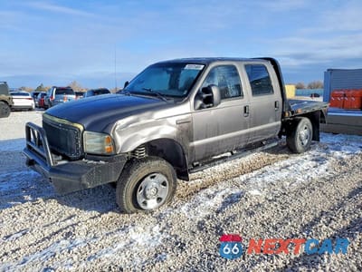 2006 FORD F250 SUPER DUTY FLATBED TRUCK 1FTSW21P36EB78107 - główne zdjęcie licytacji z USA - miniatura
