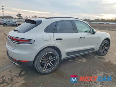 Trzecie zdjęcie samochodu z tyłu: 2021 PORSCHE MACAN S VIN:WP1AB2A50MLB35258 - miniatura