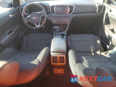 Zdjęcie 8 z 12 samochodu: 2017 KIA SPORTAGE LX VIN:KNDPM3AC6H7086771 - miniatura