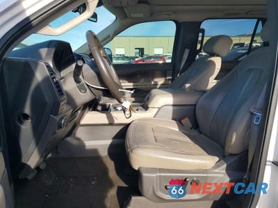 Zdjęcie 7 z 13 samochodu: 2019 FORD EXPEDITION LIMITED VIN:1FMJU1KT2KEA17258 - miniatura