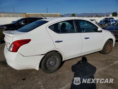 Trzecie zdjęcie samochodu z tyłu: 2014 NISSAN VERSA S VIN:3N1CN7AP2EL822847 - miniatura
