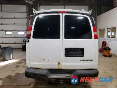 Zdjęcie 6 z 14 samochodu: 2008 CHEVROLET EXPRESS G1500 VIN:1GCFH154581105854 - miniatura