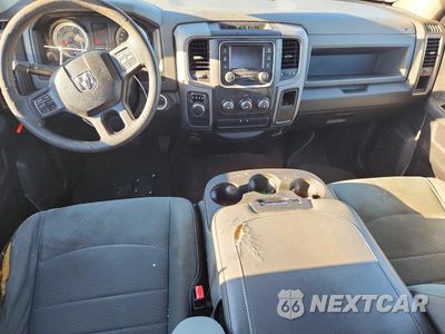Zdjęcie 8 z 11 samochodu: 2016 RAM 1500 ST VIN:3C6RR6KT7GG158386 - miniatura