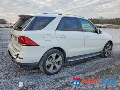 Trzecie zdjęcie samochodu z tyłu: 2018 MERCEDES-BENZ GLE 350 VIN:4JGDA5JBXJB138898 - miniatura
