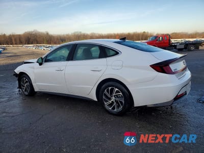 Drugie zdjęcie samochodu z przodu: 2023 HYUNDAI SONATA HYBRID VIN:KMHL24JJ0PA077649 - miniatura
