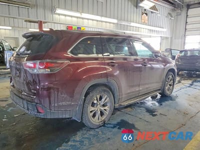 Trzecie zdjęcie samochodu z tyłu: 2015 TOYOTA HIGHLANDER XLE VIN:5TDKKRFH3FS081473 - miniatura