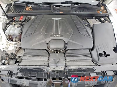 Zdjęcie 11 z 12 samochodu: 2019 BENTLEY BENTAYGA VIN:SJAAM2ZV1KC024006 - miniatura