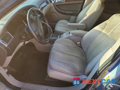 Zdjęcie 7 z 12 samochodu: 2005 CHRYSLER PACIFICA TOURING VIN:2C8GF68465R502563 - miniatura