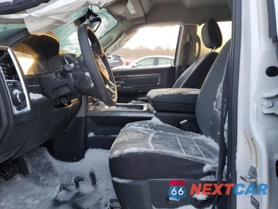 Zdjęcie 7 z 12 samochodu: 2023 RAM 1500 CLASSIC SLT VIN:1C6RR6LG0PS541998 - miniatura