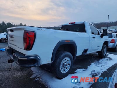 Trzecie zdjęcie samochodu z tyłu: 2021 GMC SIERRA K2500 HEAVY DUTY VIN:1GT09LE71MF102892 - miniatura
