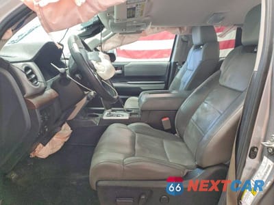 Zdjęcie 7 z 12 samochodu: 2018 TOYOTA TUNDRA DOUBLE CAB LIMITED VIN:5TFBY5F16JX693129 - miniatura
