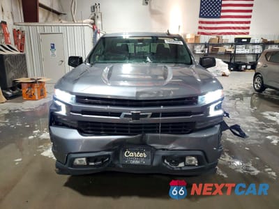 Piąte zdjęcie samochodu w środku: 2019 CHEVROLET SILVERADO K1500 RST VIN:3GCUYEED4KG257535 - miniatura