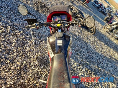 Zdjęcie 6 z 10 samochodu: 2004 KAWASAKI KL650 A VIN:JKAKLEA144DA09476 - miniatura