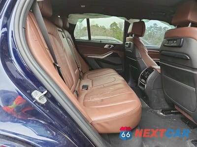 Zdjęcie 11 z 14 samochodu: 2021 BMW X5 M50I VIN:5UXJU4C01M9E62064 - miniatura