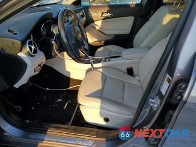 Zdjęcie 7 z 12 samochodu: 2015 MERCEDES-BENZ GLA 250 4MATIC VIN:WDCTG4GB1FJ072068 - miniatura