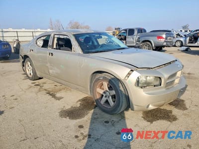 Czwarte zdjęcie samochodu z boku: 2008 DODGE CHARGER VIN:2B3KA43GX8H199900 - miniatura