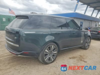 Trzecie zdjęcie samochodu z tyłu: 2023 LAND ROVER RANGE ROVER AUTOBIOGRAPHY VIN:SALK19E78PA089250 - miniatura