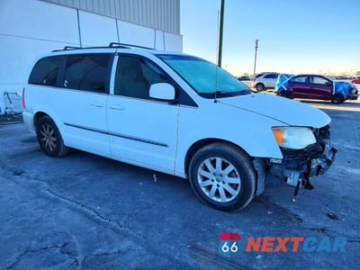 Czwarte zdjęcie samochodu z boku: 2014 CHRYSLER TOWN & COUNTRY TOURING VIN:2C4RC1BG5ER247347 - miniatura