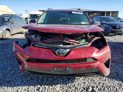 Piąte zdjęcie samochodu w środku: 2018 TOYOTA RAV4 LE VIN:2T3BFREV6JW760723 - miniatura