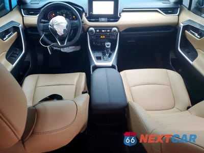 Zdjęcie 8 z 13 samochodu: 2025 TOYOTA RAV4 XLE PREMIUM VIN:2T3A1RFV0SW557532 - miniatura