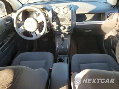 Zdjęcie 8 z 12 samochodu: 2016 JEEP COMPASS SPORT VIN:1C4NJCBA1GD513089 - miniatura