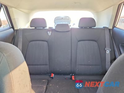 Zdjęcie 10 z 15 samochodu: 2023 HYUNDAI VENUE SE VIN:KMHRB8A38PU234748 - miniatura