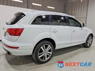 Trzecie zdjęcie samochodu z tyłu: 2015 AUDI Q7 PREMIUM PLUS VIN:WA1LGAFE5FD025943 - miniatura