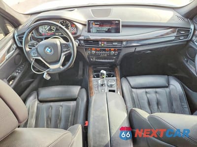 Zdjęcie 8 z 13 samochodu: 2017 BMW X5 XDRIVE35I VIN:5UXKR0C3XH0V72465 - miniatura